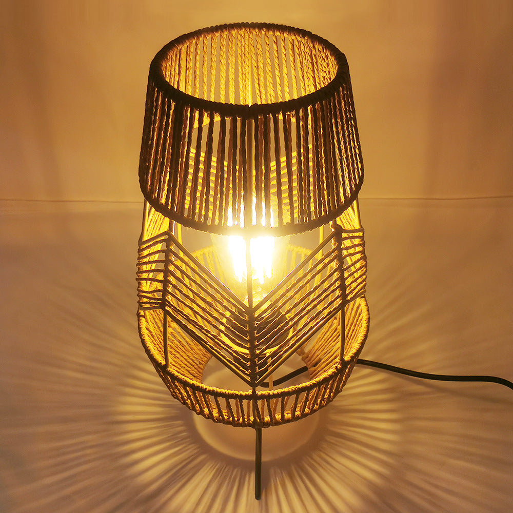 Lámpara de Pie de 1 Luz de Tejido de Ratán de Hierro Vintage Japonés 