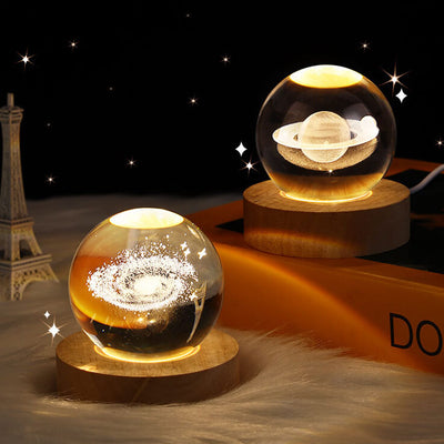 Kreatives dekoratives Sternensystem Kristallkugel USB LED Nachtlicht Tischlampe