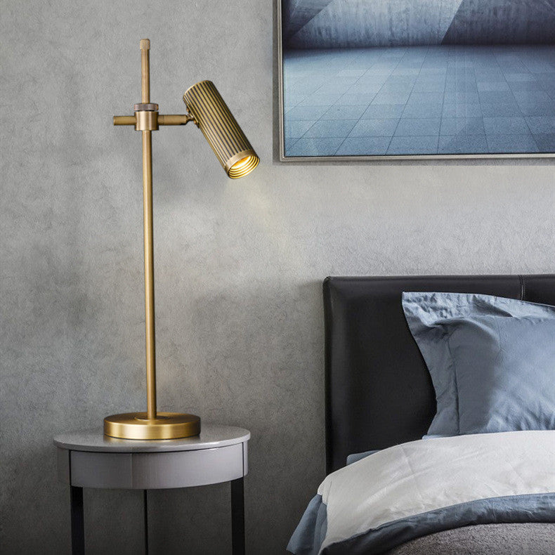 Lampe de table moderne de luxe en laiton doré avec abat-jour cylindrique réglable à 1 lumière pour le bureau et la maison 