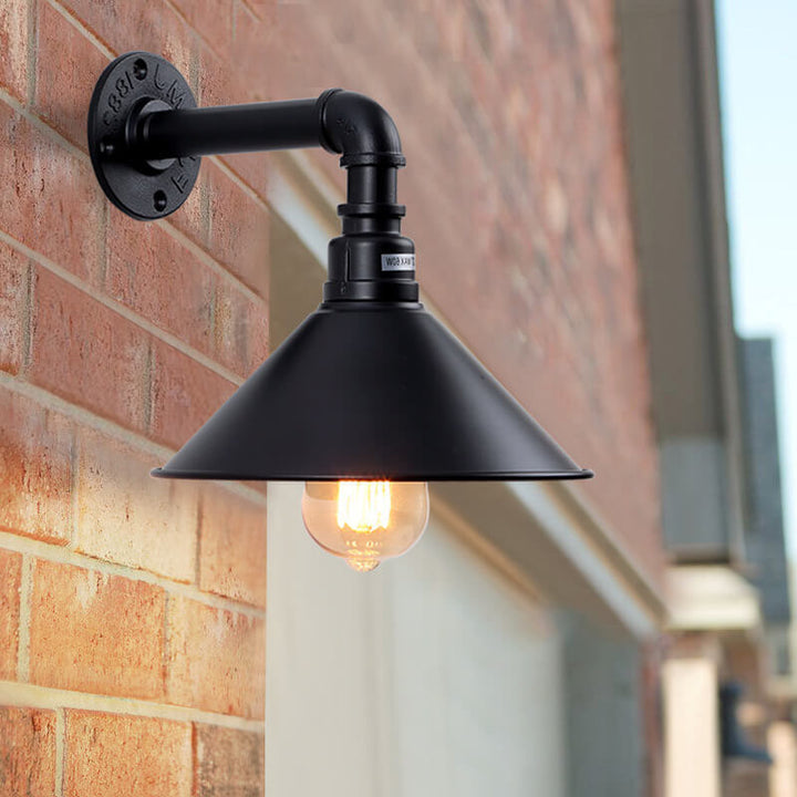 Industrielle Vintage Wandleuchte aus Eisen mit 1 Leuchte 