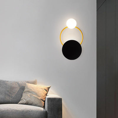 Nordic Light Runde LED-Wandleuchte aus Eisenglas 