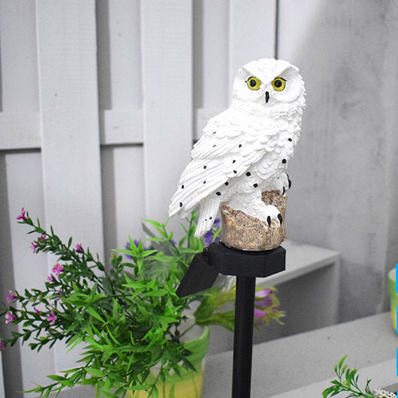 Lumière suspendue LED décorative de patio extérieur solaire en résine hibou créatif rétro européen 