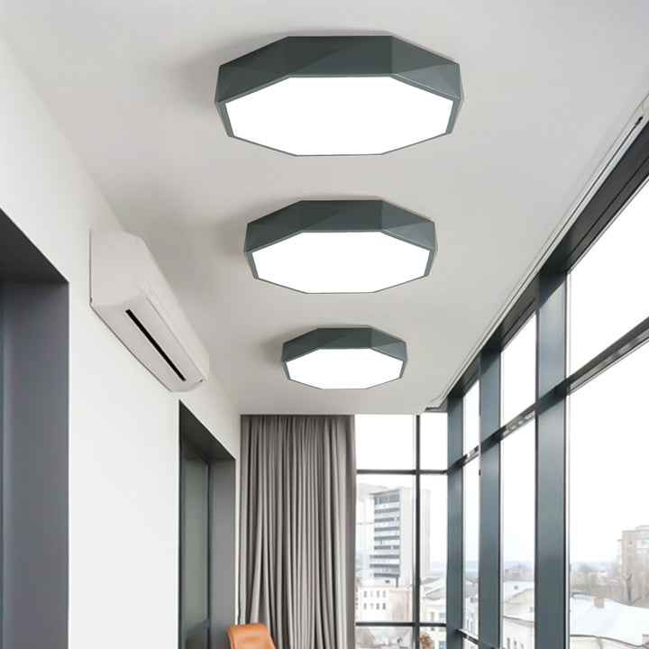 Moderne nordische Macaron-LED-Deckenleuchte aus Eisen und Acryl in Diamant-Geometrie für das Wohnzimmer 