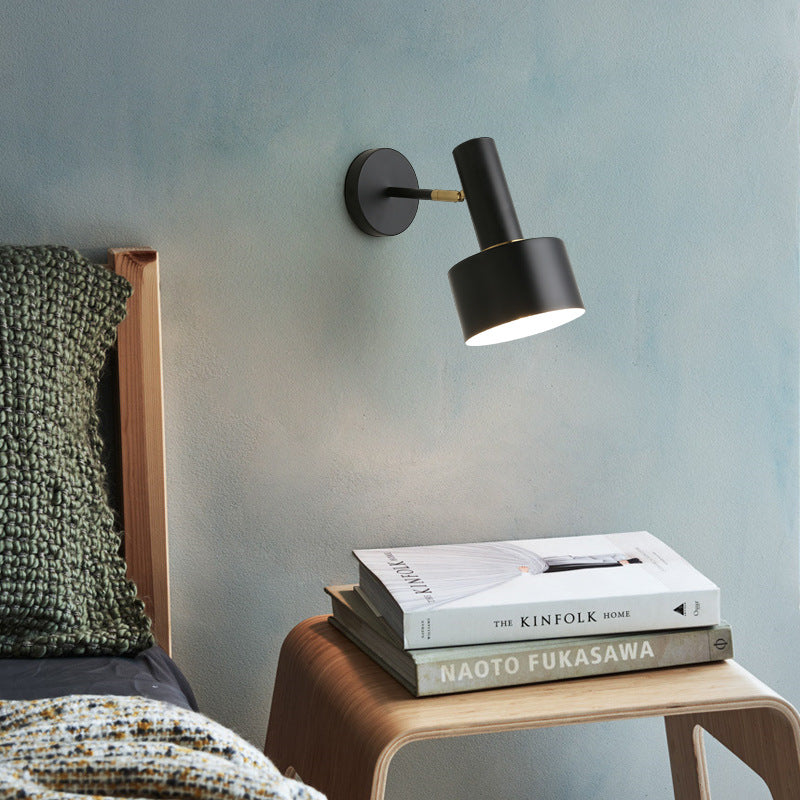 Nordic Minimalist Classic Iron 1-Light Wall Sconce Lamp