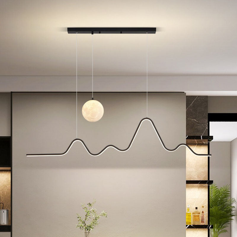 Moderner minimalistischer Kronleuchter mit gewelltem Aluminiumstreifen und PLA 3D-Mondschirm LED-Insellicht für das Esszimmer 