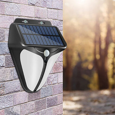 Lampe solaire intelligente d'applique murale LED de Patio de capteur de corps imperméable extérieur de Triangle 