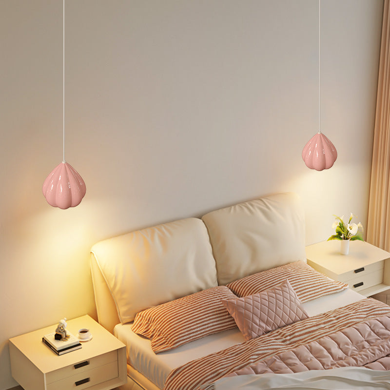 Moderne Minimaliste Crème Triangle Aluminium Résine Suspension 1-Lumière Pour Chambre 