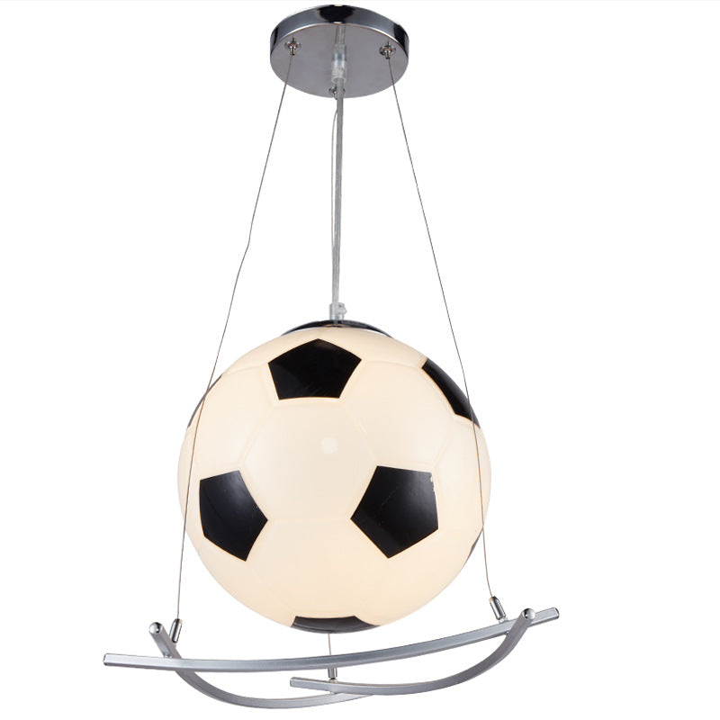 Lampe suspendue pour enfants à 1 lumière en fer et verre de football créatif de dessin animé 