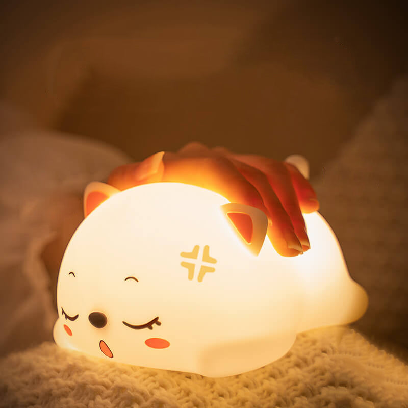 Lámpara de mesa con luz nocturna LED de control remoto de silicona creativa y encantadora de gato 
