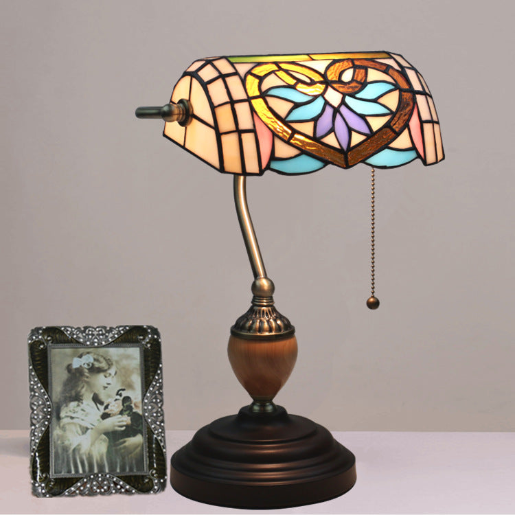 Tiffany Mediterranean Heart Stained Glass Bank 1-Light Table Lamp