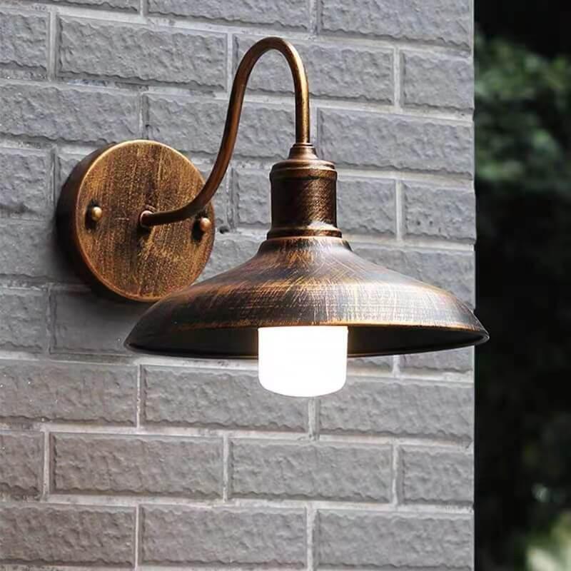 Applique Murale Extérieure Étanche en Fer Style Loft Rétro avec Dôme et Bras Courbé, 1 Lumière 