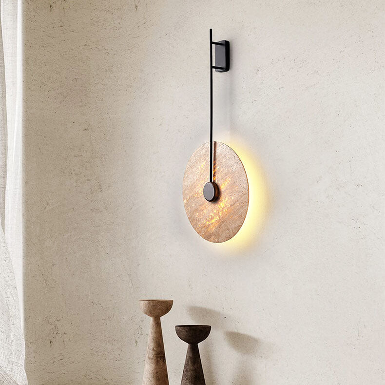 Skandinavische moderne minimalistische runde Eisen-Gelbe Travertin-LED-Wandleuchte 