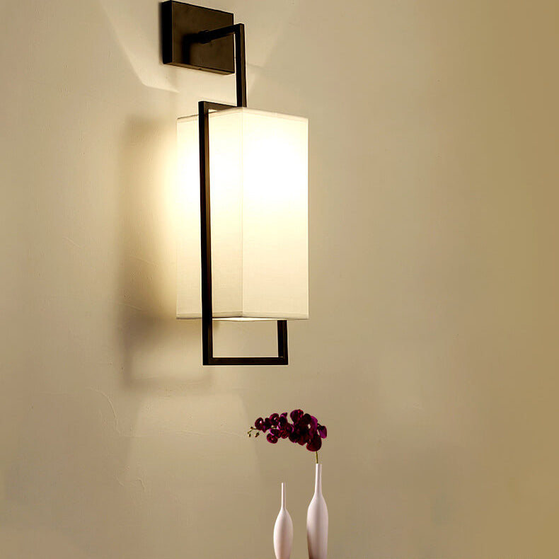 Traditional Chinese Square Fabric Iron Frame 1-Light Wall Sconce Lamp For Bedroom &amp; Living Room
