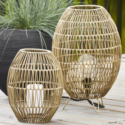 Modernes japanisches Rattan, das rund geformte wasserdichte Patio-1-Licht-Stehlampe im Freien webt 