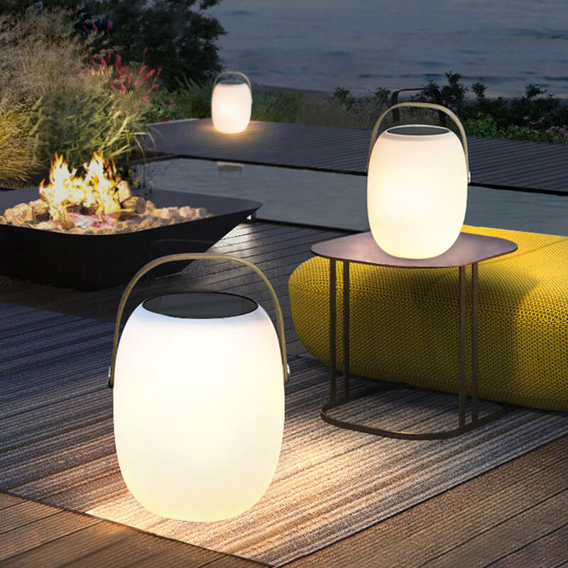 Lumière de camping portable à LED avec télécommande solaire de simplicité contemporaine pour patio extérieur 