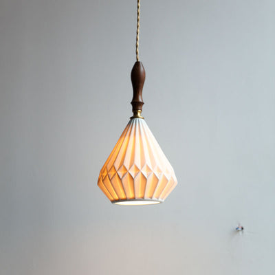Japanische minimalistische 1-flammige Pendelleuchte aus plissiertem Keramikglas aus Messing 