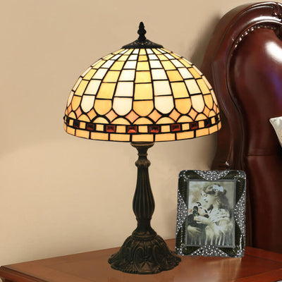 European Tiffany Yellow Plaid Stained Glass Dome 1-Light Table Lamp