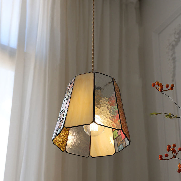 Traditionelle Tiffany Trapez Rechteck Rose Messing Buntglas 1-Licht Pendelleuchte für Wohnzimmer 