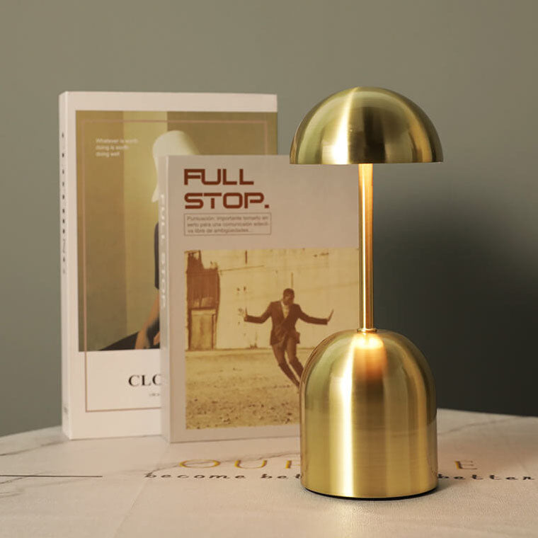 Lámpara de mesa LED táctil USB redonda de hierro dorado moderno 