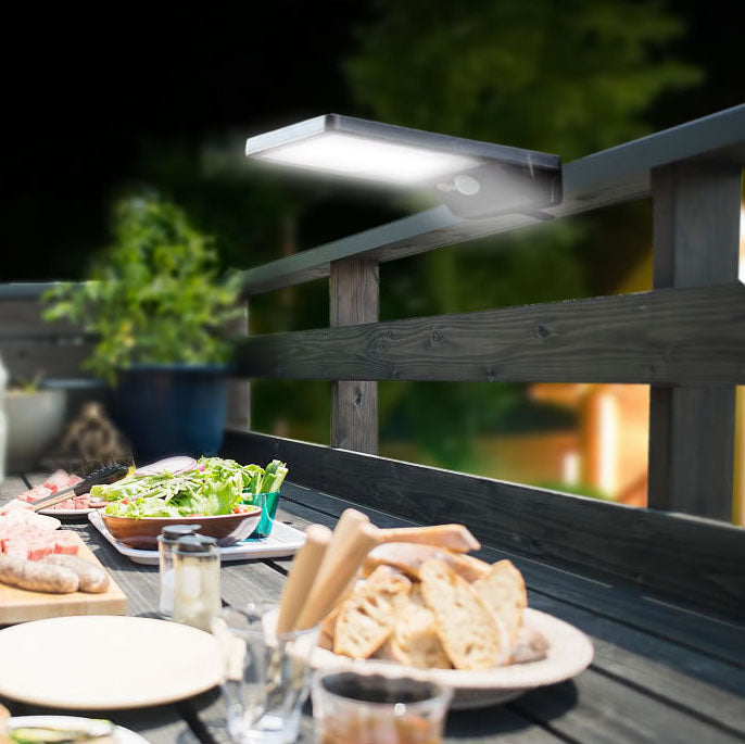 Aplique de pared exterior solar LED cuadrado minimalista moderno de ABS con sensor e impermeable, para patio exterior 