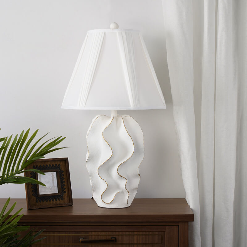 Lampe de table à 1 lumière à base de résine rayée en tissu blanc de luxe moderne 