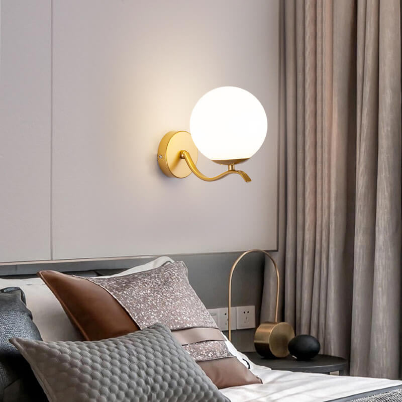 Lámpara de Aplique de Pared de 1 Luz con Pantalla Esférica de Vidrio y Soporte de Hierro de Lujo 
