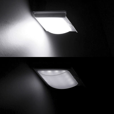 مصباح حائط خارجي مزود بلوحة شمسية مربعة LED وتحكم ذكي لمنطقة الفناء 