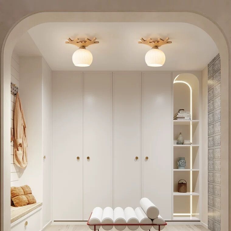 Lámpara de techo semiempotrada de 1 luz con cúpula de cristal y diseño de asta en madera maciza estilo nórdico contemporáneo para pasillo 