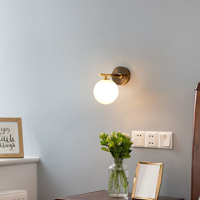 Lampe murale en laiton avec boule ronde nordique de luxe léger à 1 lumière 