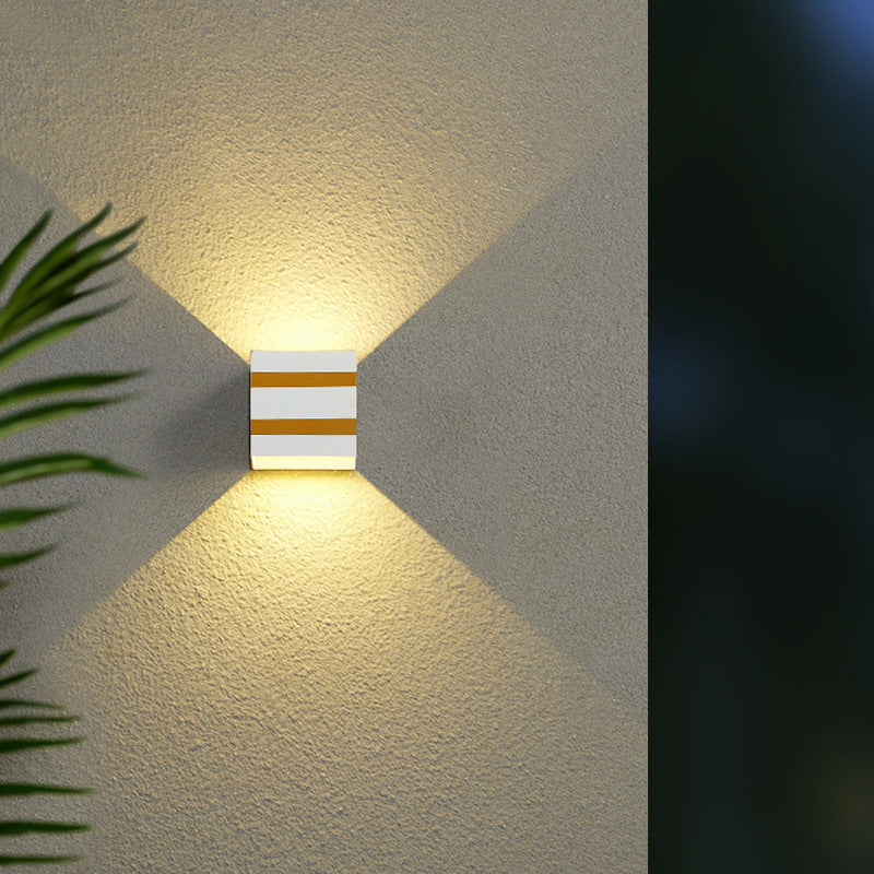 Outdoor Minimalist Square Cube Aluminum Waterproof LED Wall Sconce Lamp