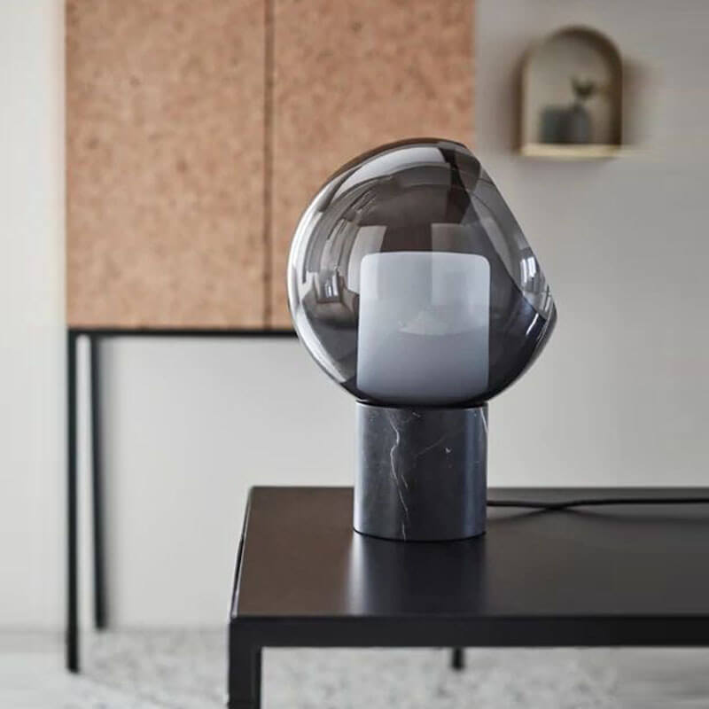 Lámpara de Mesa de 1 Luz con Base de Mármol Minimalista Nórdico y Bola de Vidrio 