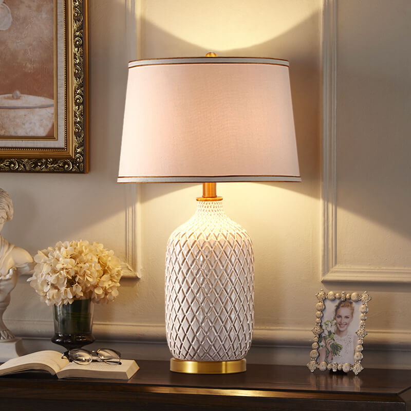 Lampe de table 1 lumière en tissu avec base en céramique rayée vintage européenne 