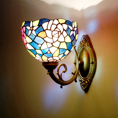 European Vintage Tiffany Rose Stained Glass 1-Light Wall Sconce Lamp