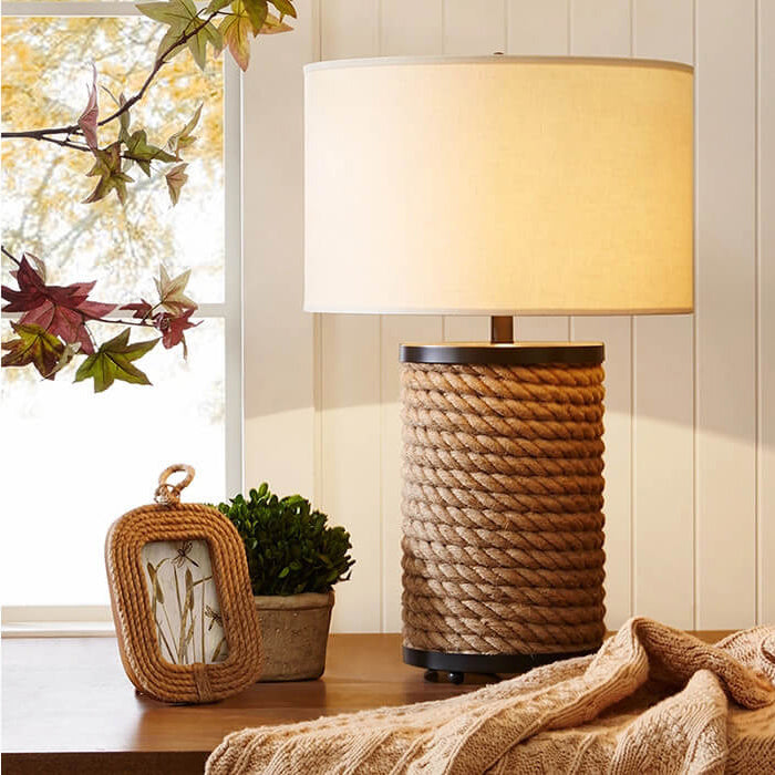 Lampe de table à 1 lumière en tissu à enroulement de corde de chanvre naturel de style campagnard simple et moderne 