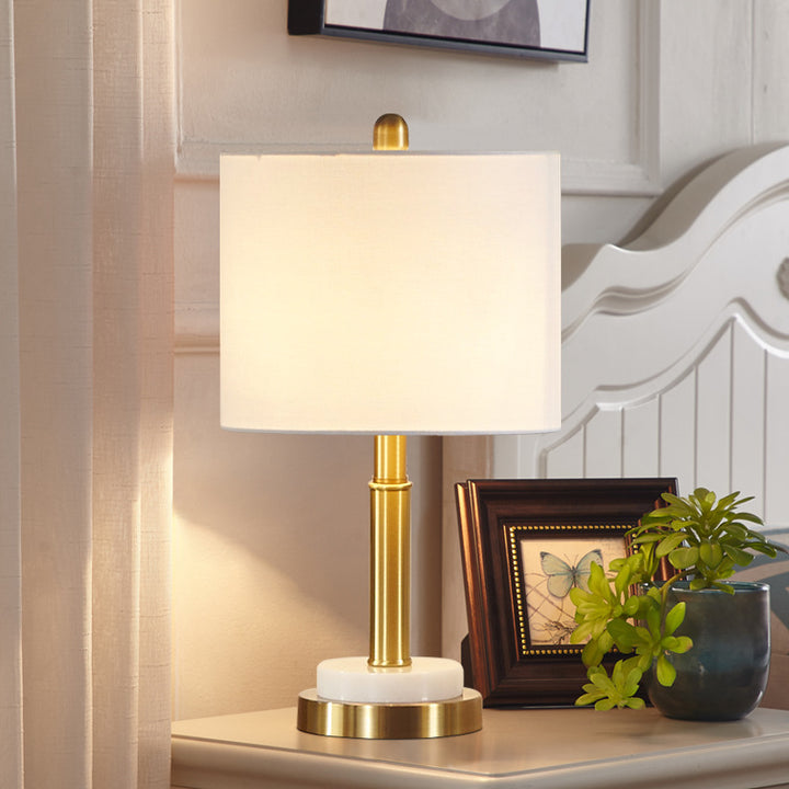 Moderne minimalistische 1-flammige Tischlampe aus Vollkupfer 