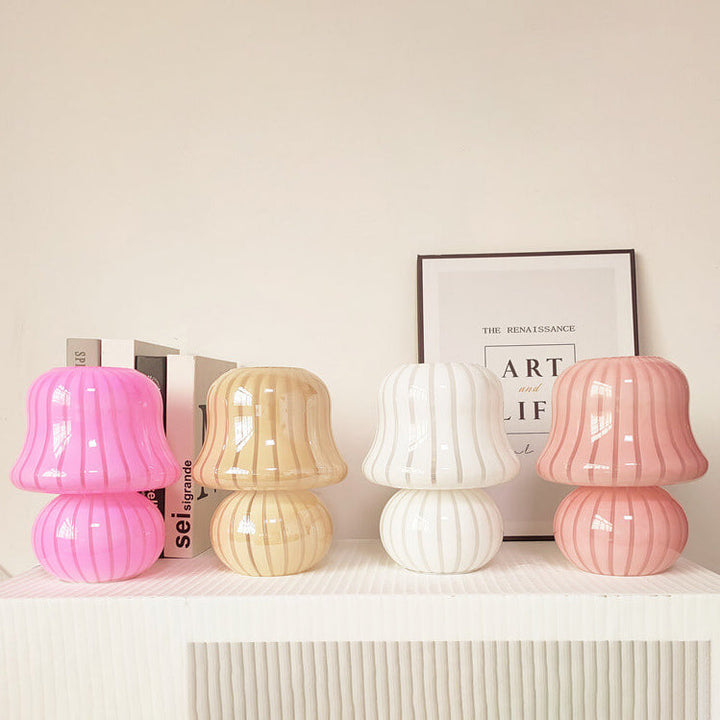 Französische Creme Handgefertigte Glas Pilz 1-Licht Tischlampe 