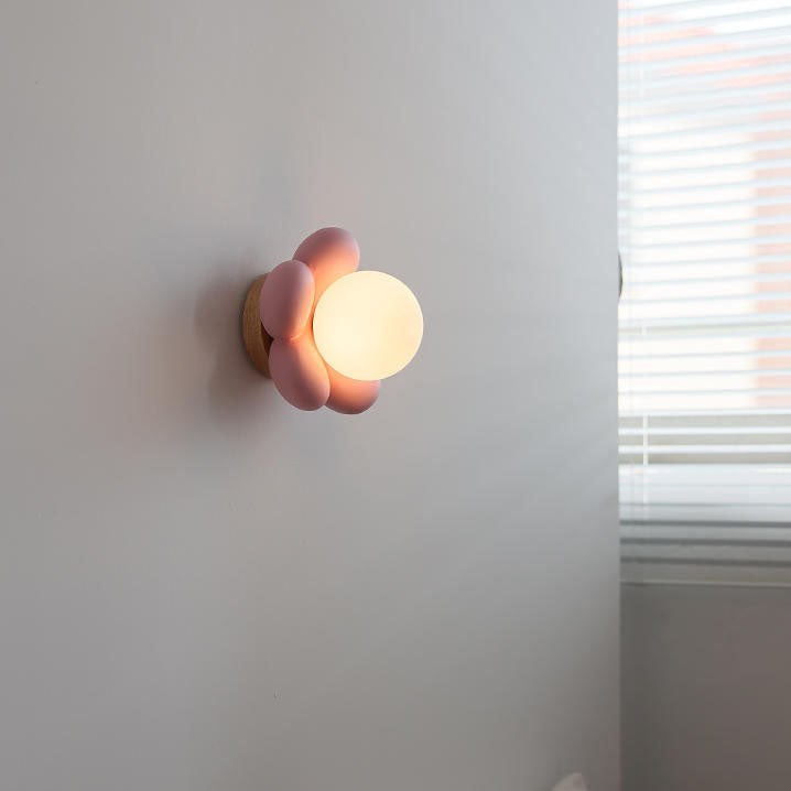 Aplique de pared infantil contemporáneo y creativo con forma de flores, de vidrio y resina, de 1 luz, para dormitorio 