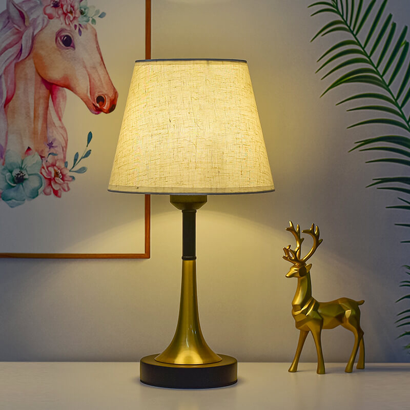 Lampe de table LED avec télécommande USB en tissu métallique rétro européen 