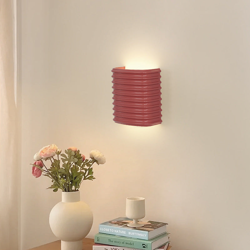 Moderne minimalistische Halbzylinder Hardware Harz 1-Licht Wandleuchte Lampe für Schlafzimmer 