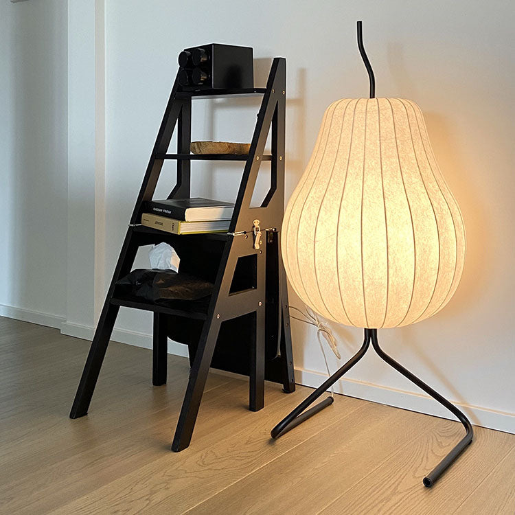 Japanische Wabi-Sabi-Birnen-Seidenstoff-Eisen-Stehlampe mit 1 Licht