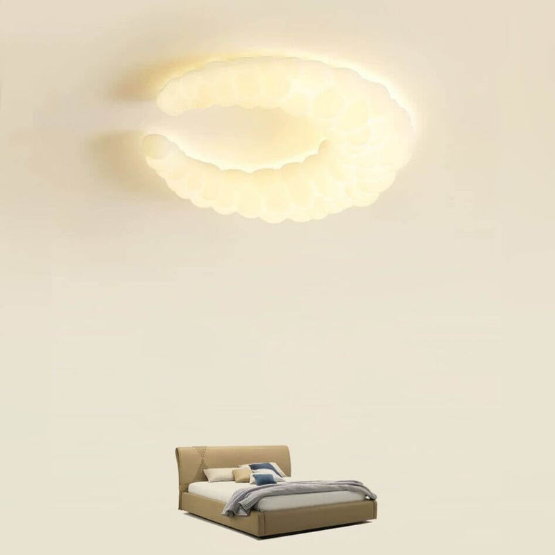 Nordische, minimalistische, milchweiße, halbmondförmige LED-Deckenleuchte zur bündigen Montage 