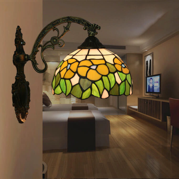 European Tiffany Glass 1-Light Wall Sconce Lamp