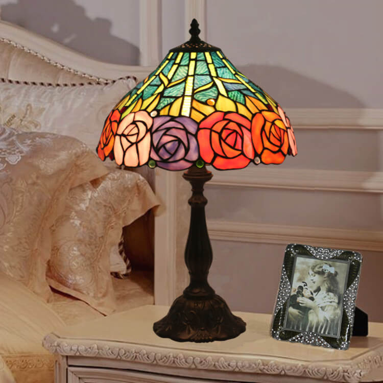 Lampe de Table Vintage Tiffany Roses en Vitrail à 1 Lumière 