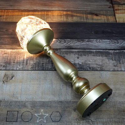 Lámpara de Mesa Táctil LED de Metal y Plástico con Columna Creativa Retro 