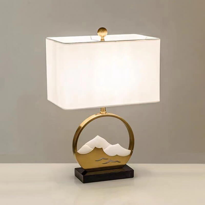 Chinesische moderne rechteckige runde Metallstoff 1-Licht Tischlampe 
