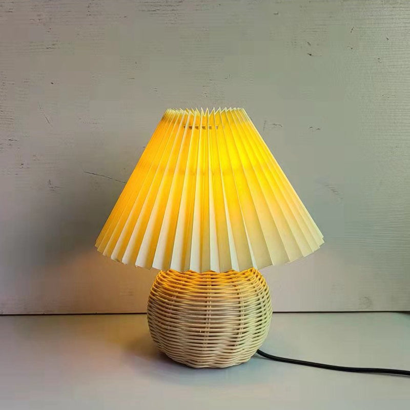 Traditional Vintage Round Pleated Bamboo Fabric 1-Light Table Lamp For Bedroom