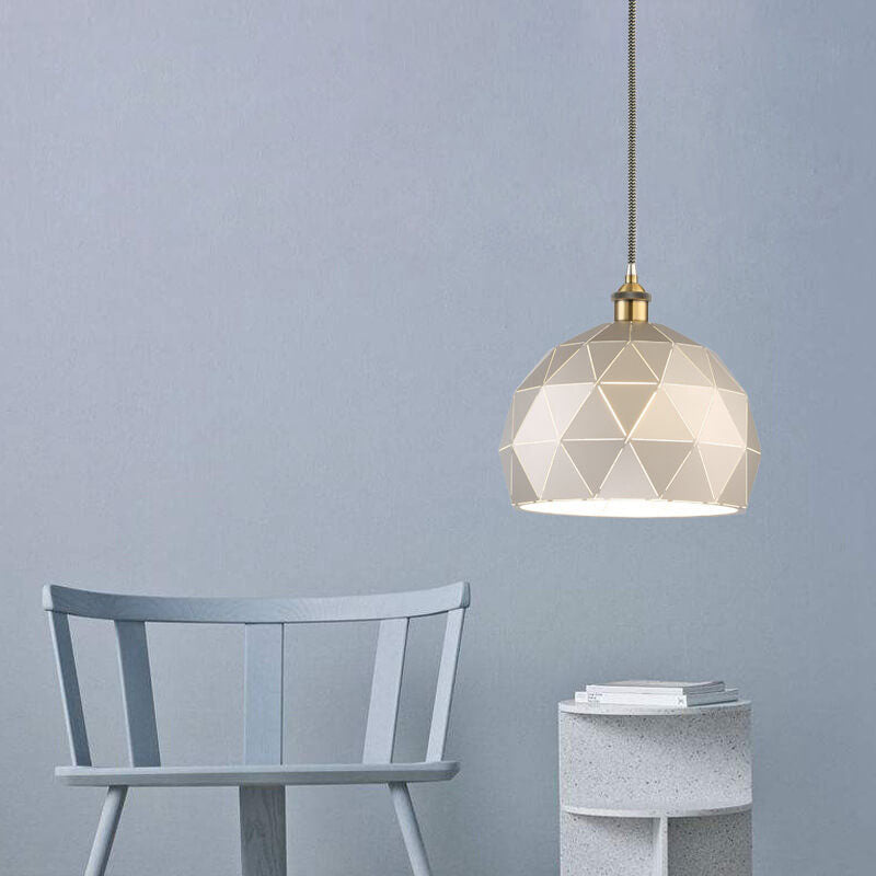 Lámpara Colgante Industrial Simple de Hierro con Cúpula Hueca de Diamante de 1 Luz 