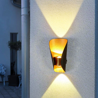 Lampe d'applique murale LED étanche de balcon de Patio extérieur de forme créative minimaliste moderne 