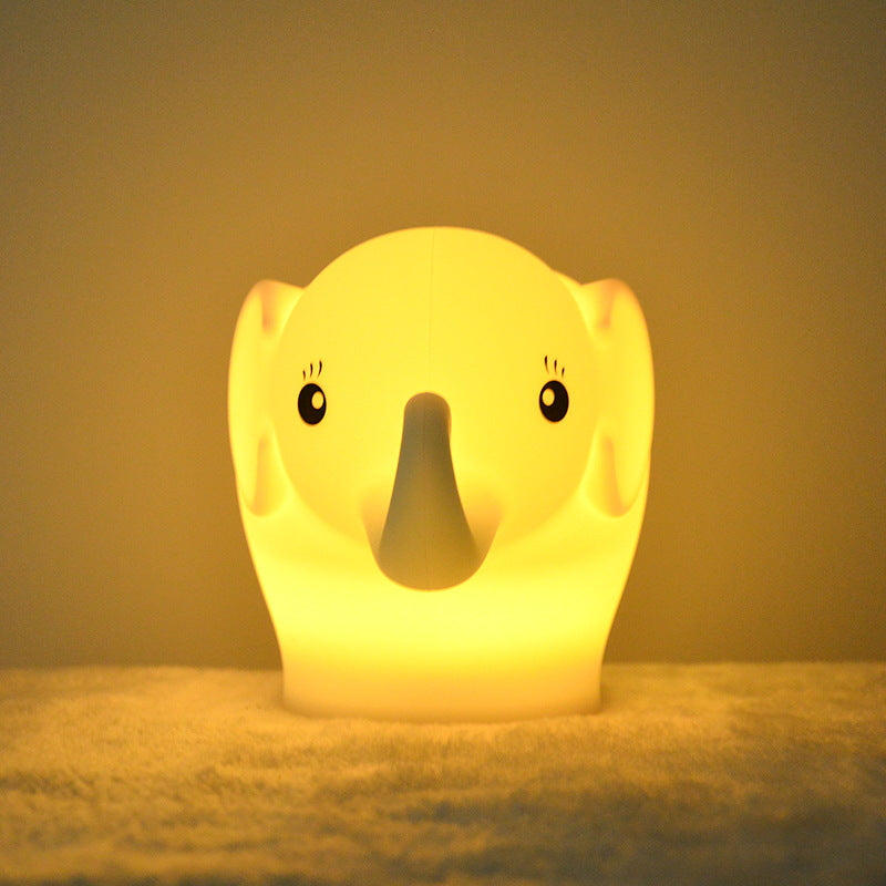 مصباح طاولة LED ليلي بتصميم فيل إبداعي من السيليكون مع USB 