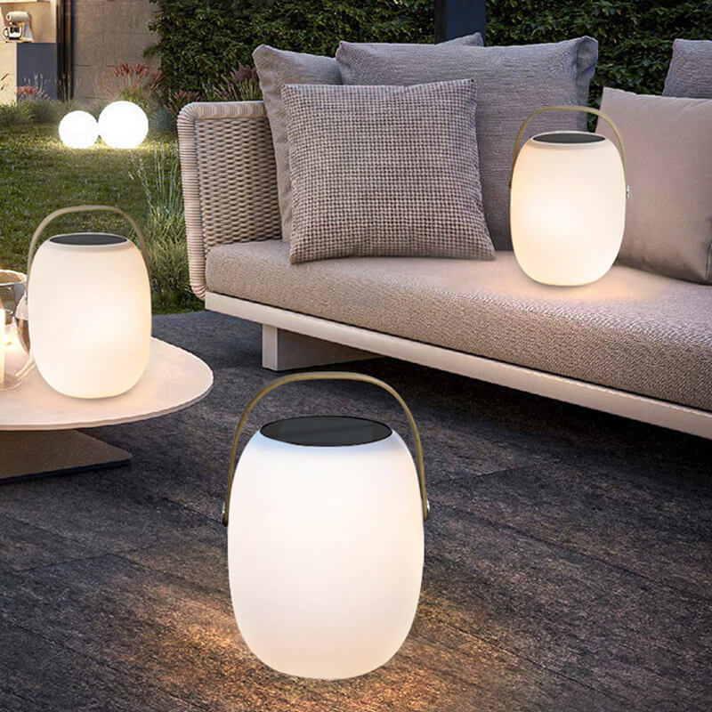Lumière de camping portable à LED avec télécommande solaire de simplicité contemporaine pour patio extérieur 